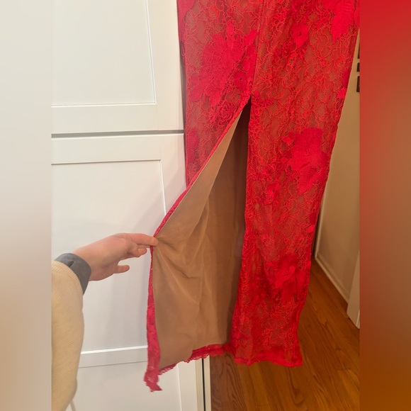 new House of CB LUCIENNE
Red Lace Embroidered Maxi Dress - Limited Edition - Picture 7 of 9